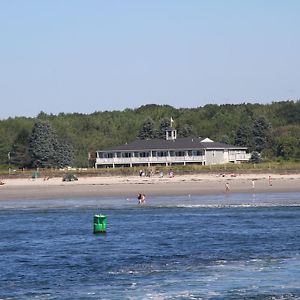 The Seaside Inn